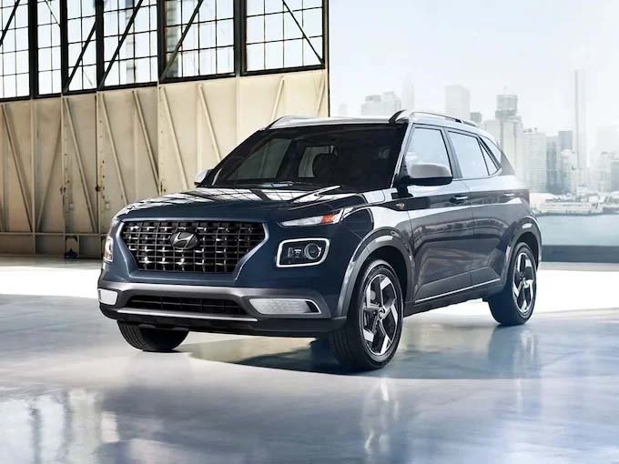 Hyundai Venue 2026 Continues to Shine in India with Smart Technology Stylish Design and Powerful Engine Options